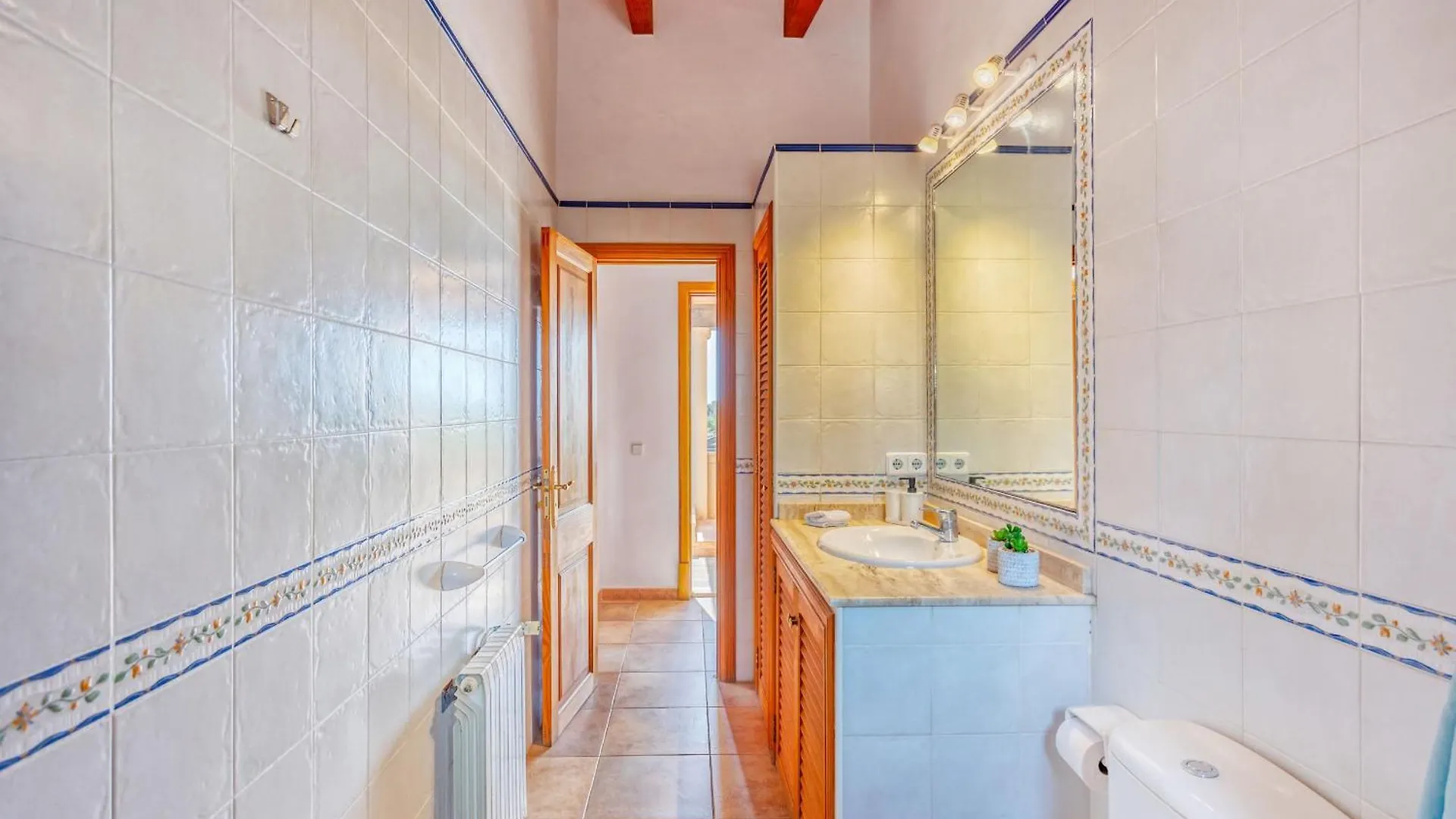 Can Talaia By Dracmallorca Cala Figuera  Landhuis